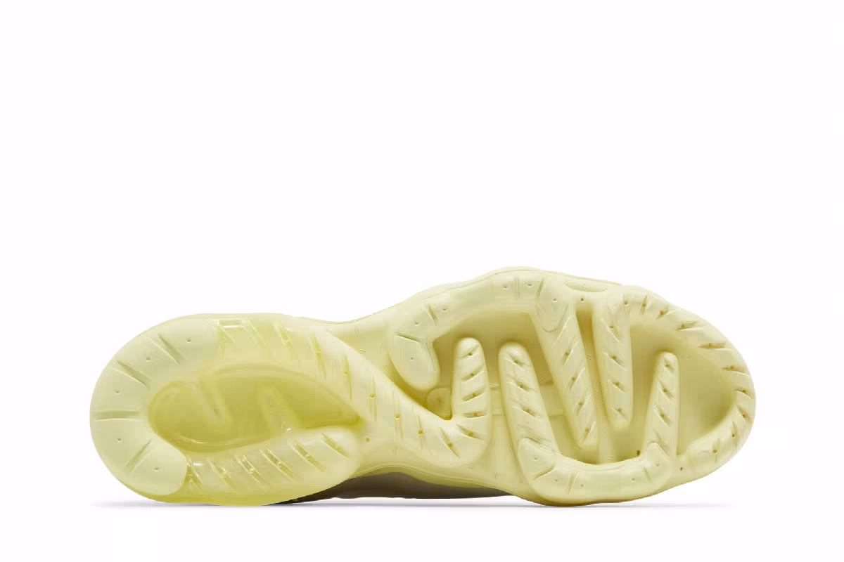 Nike Air VaporMax Moc Roam Light Stone, view 5