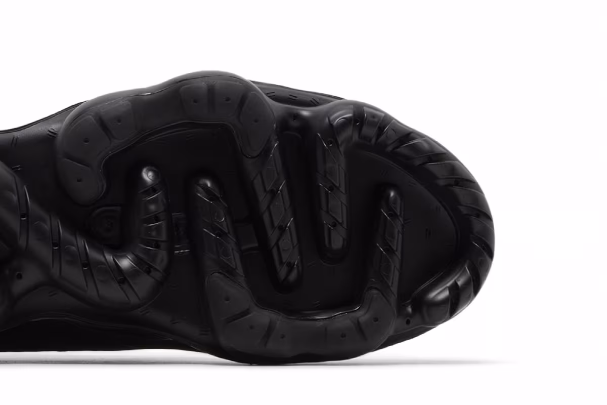 Nike Air Vapormax Moc Roam Black, view 6