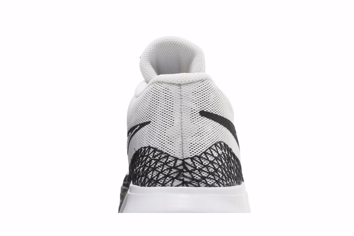 Nike Kyrie Flytrap 6 White Black, view 8