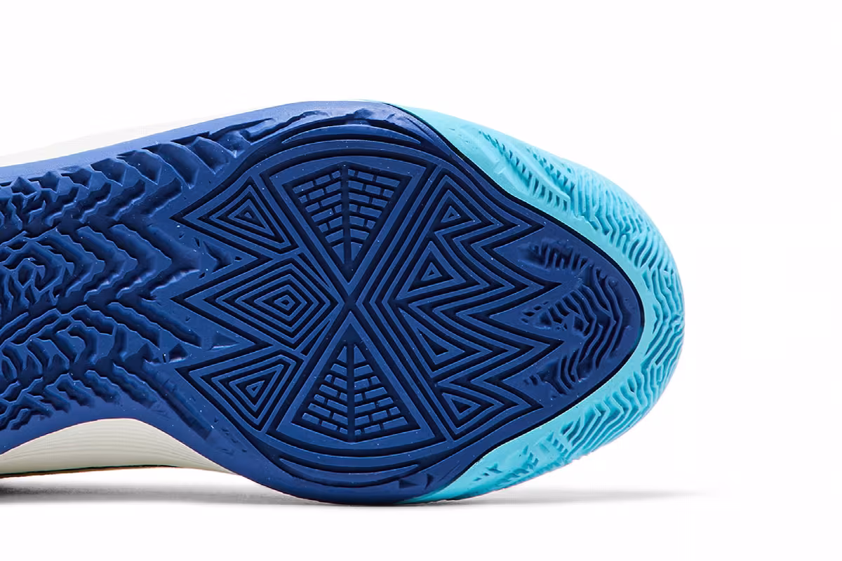 Nike Kyrie Flytrap 6 GS Kaleidoscope, view 6