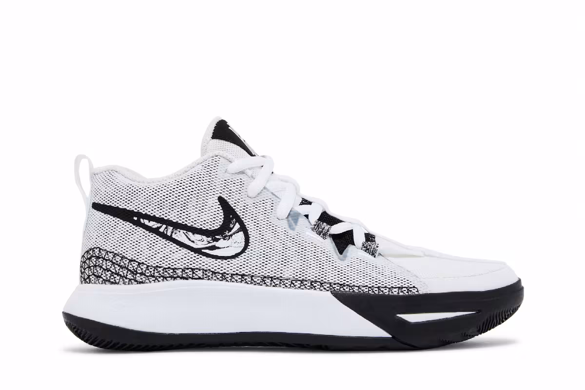 Nike Kyrie Flytrap 6 GS White Black, view 2