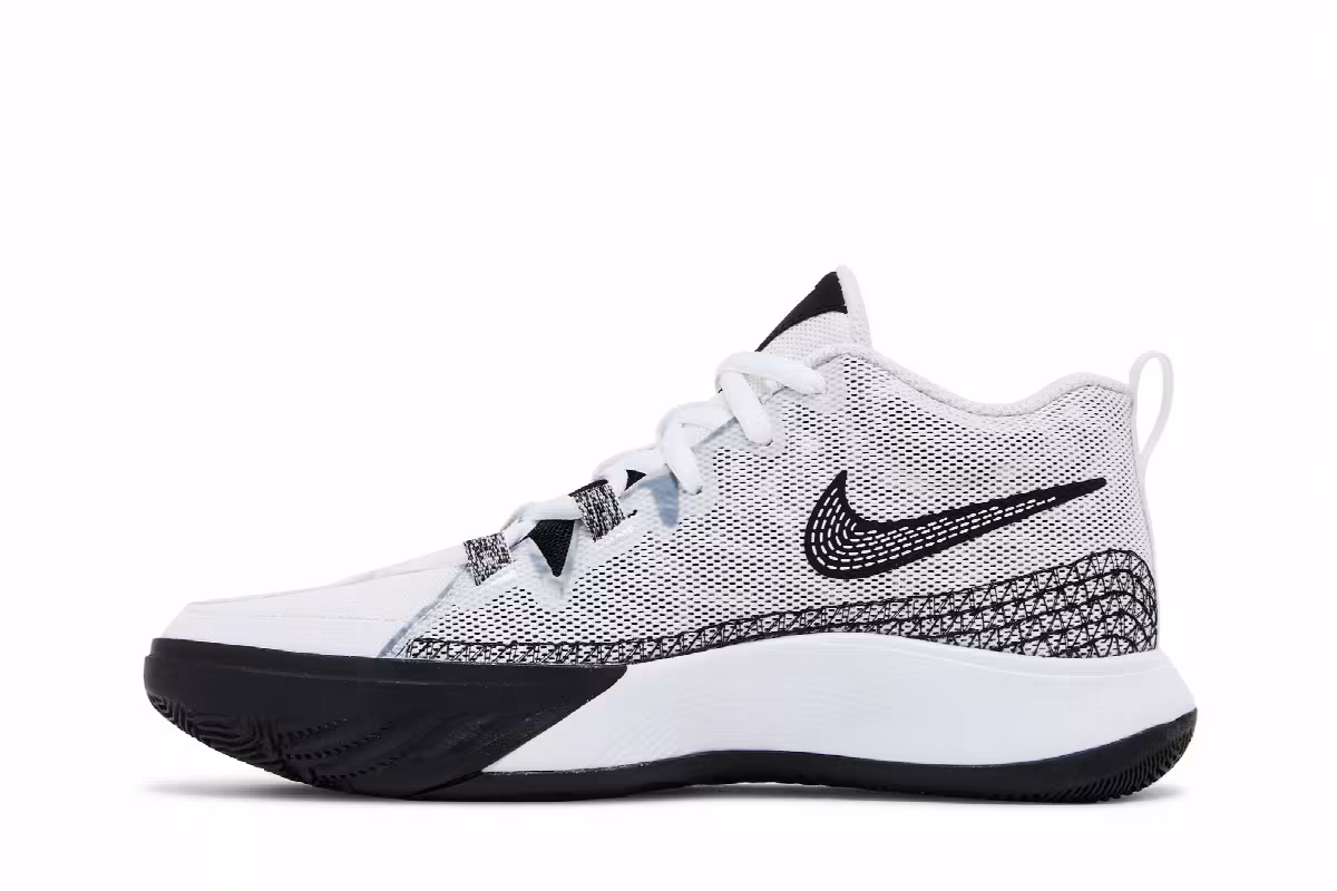 Nike Kyrie Flytrap 6 GS White Black, view 4