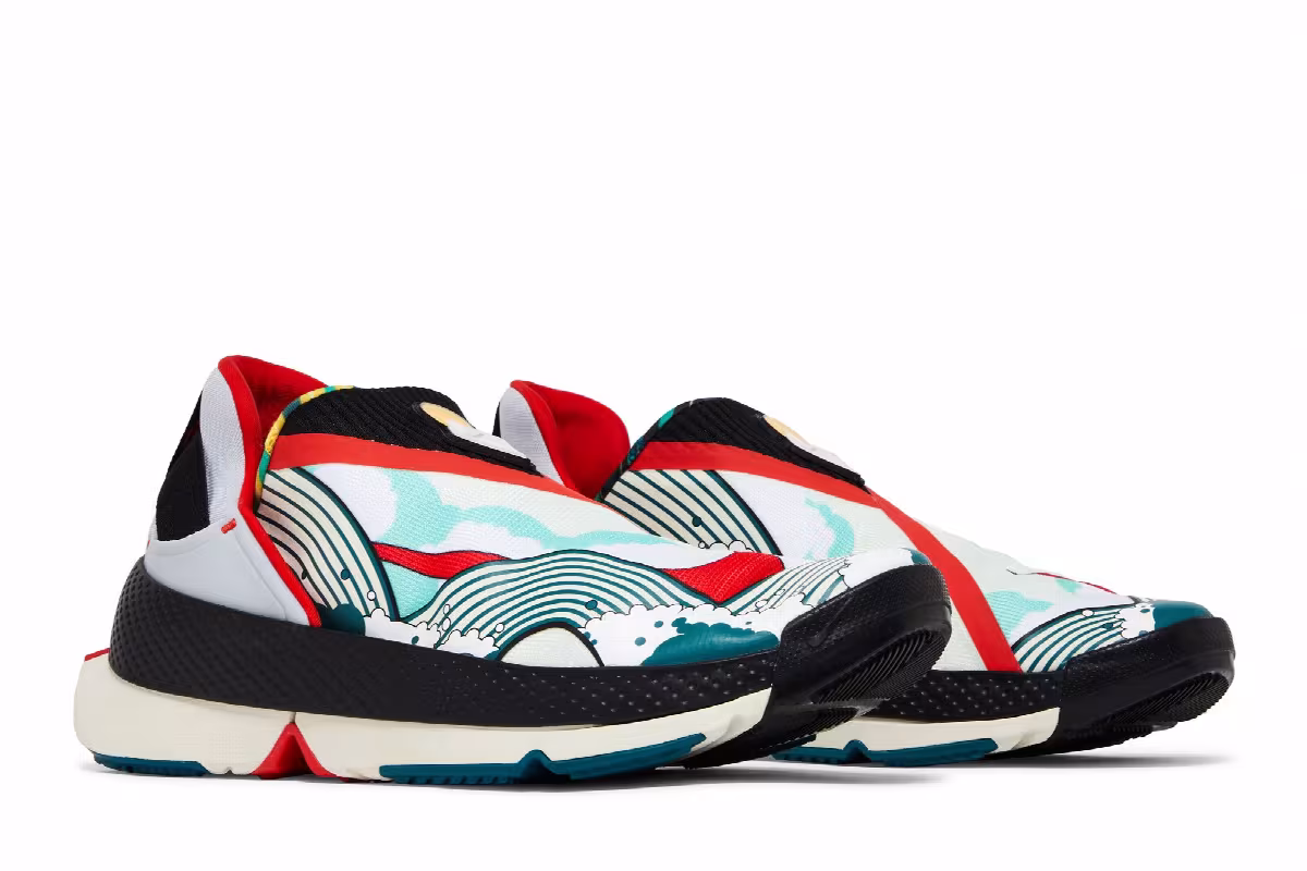 Nike GO FlyEase Doernbecher XIX, view 9