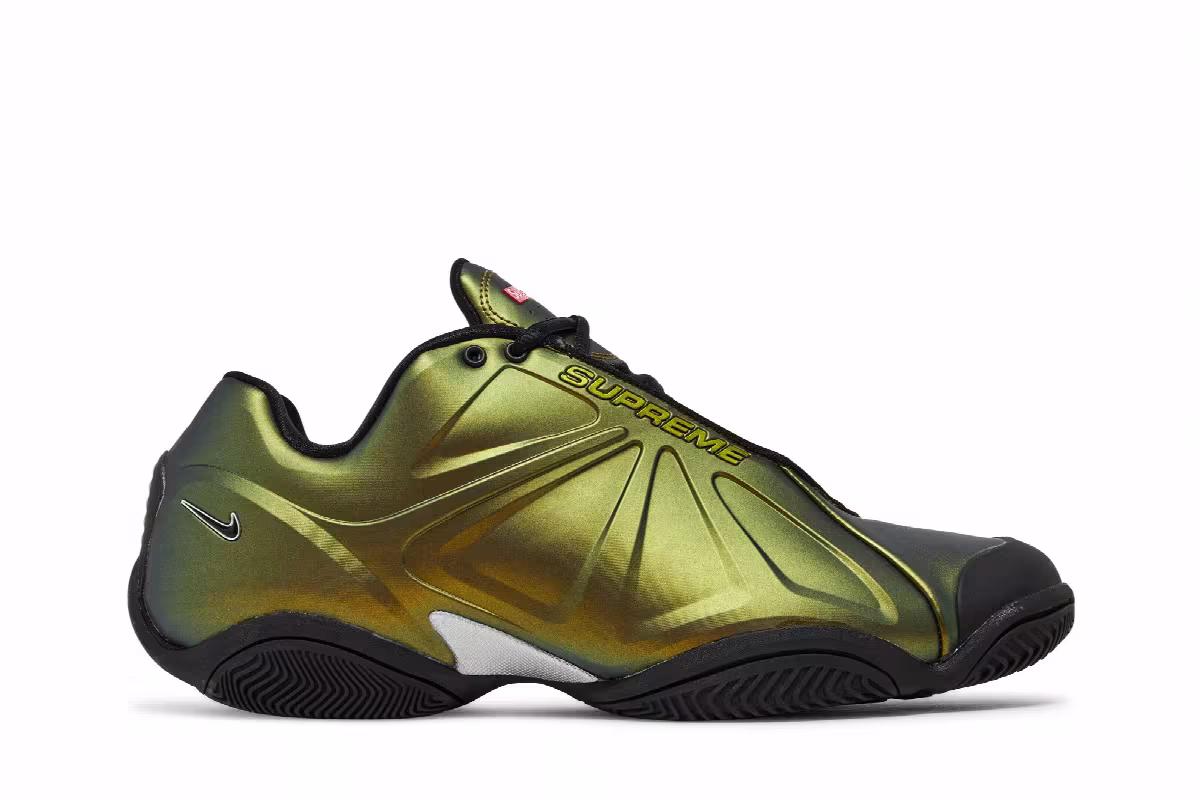 Supreme x Nike Air Zoom Courtposite Metallic Gold, view 2