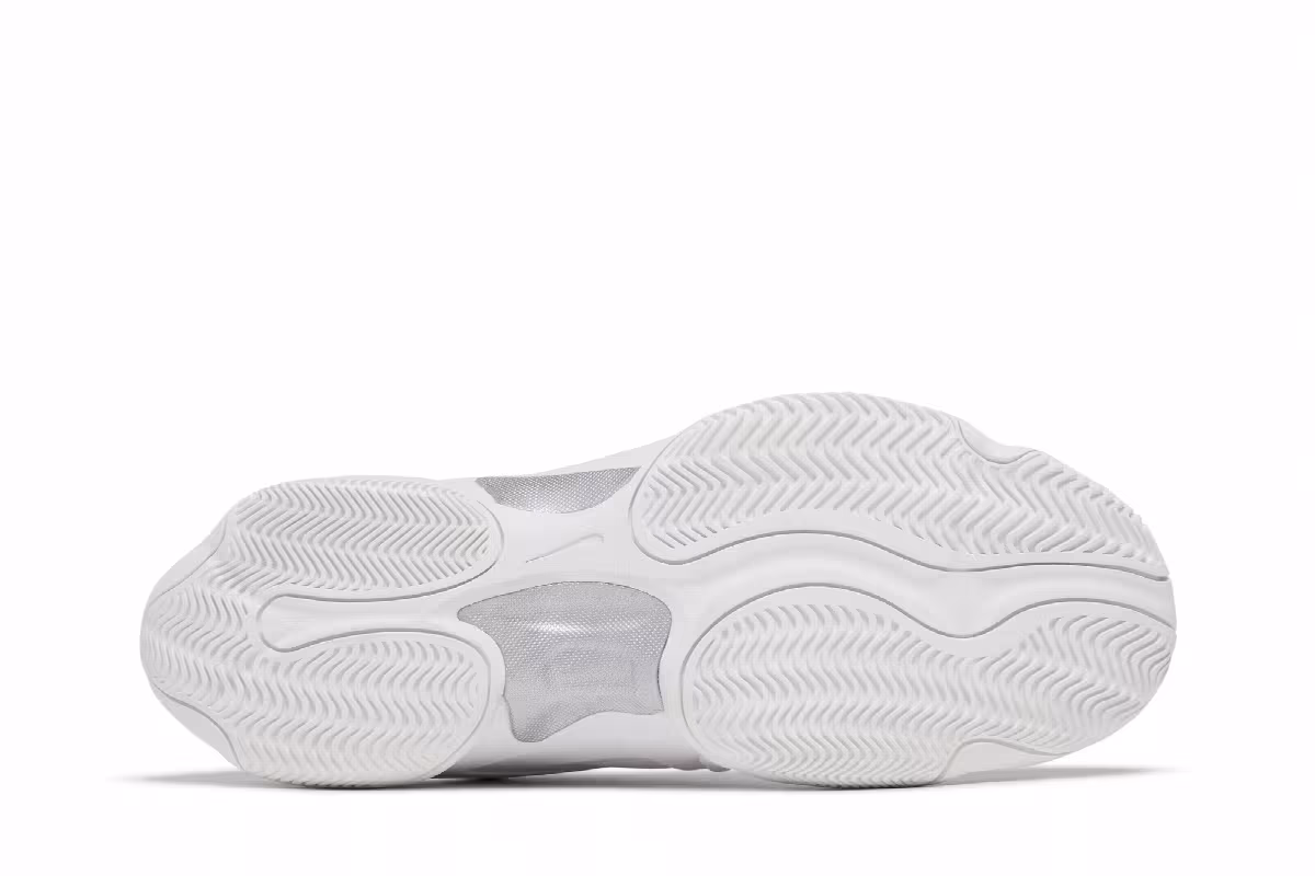Supreme x Nike Air Zoom Courtposite White, view 5