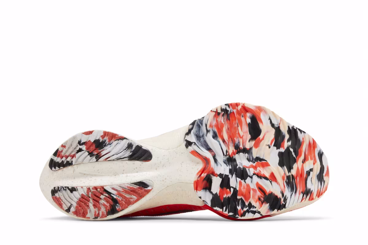 Nike Air Zoom Tempo NEXT% Flyknit Bright Crimson, view 5