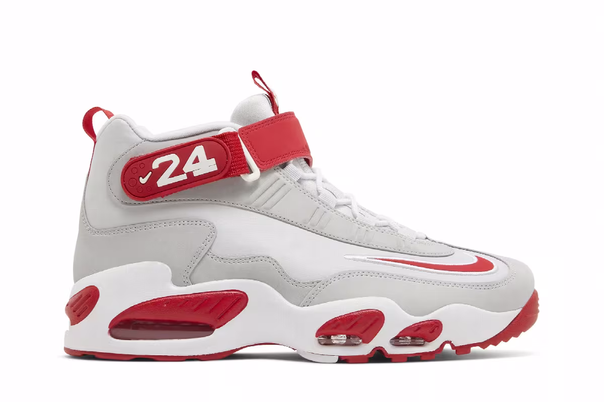 Nike Air Griffey Max 1 Cincinnati Reds Away, view 2