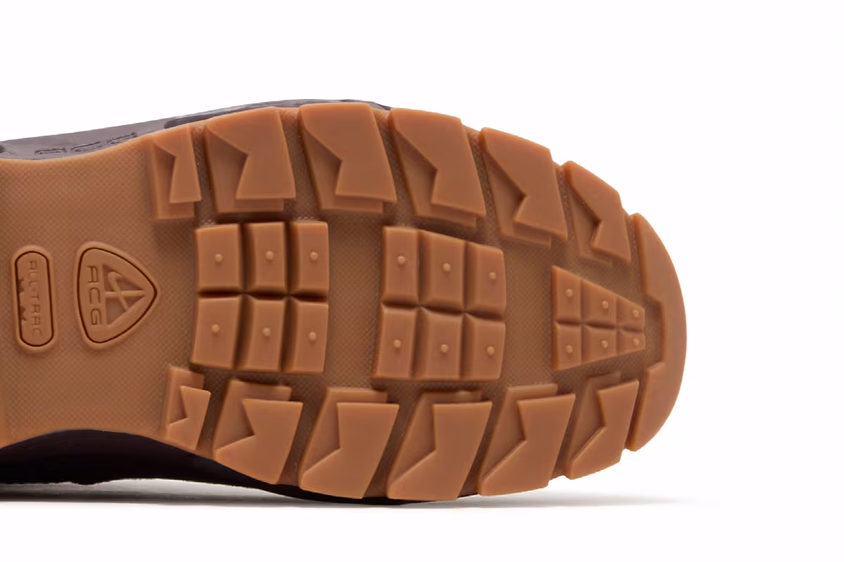 Nike Air Max Goadome Deep Burgundy Gum, view 6