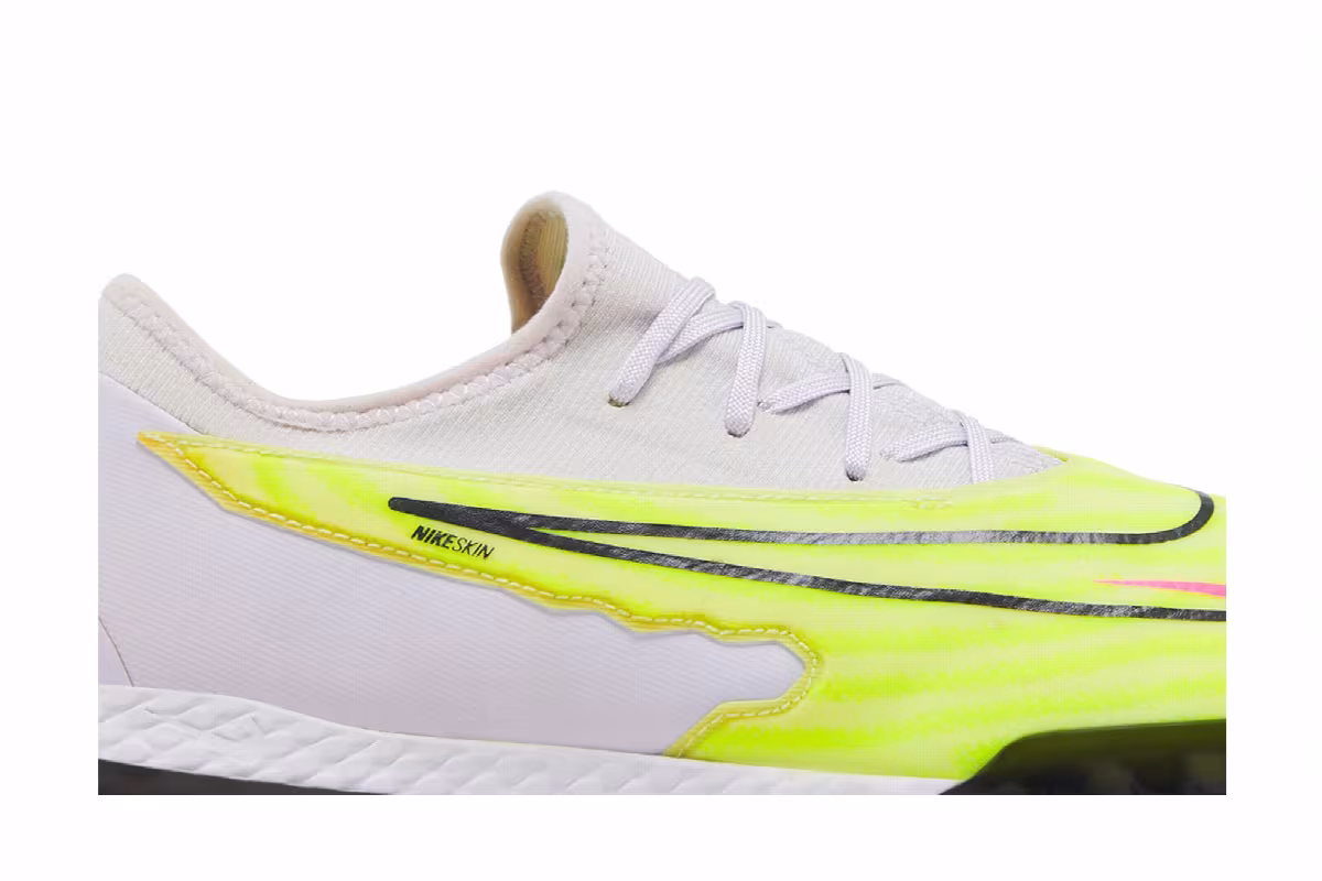 Nike React Phantom GX Pro TF Luminous Pack, view 3