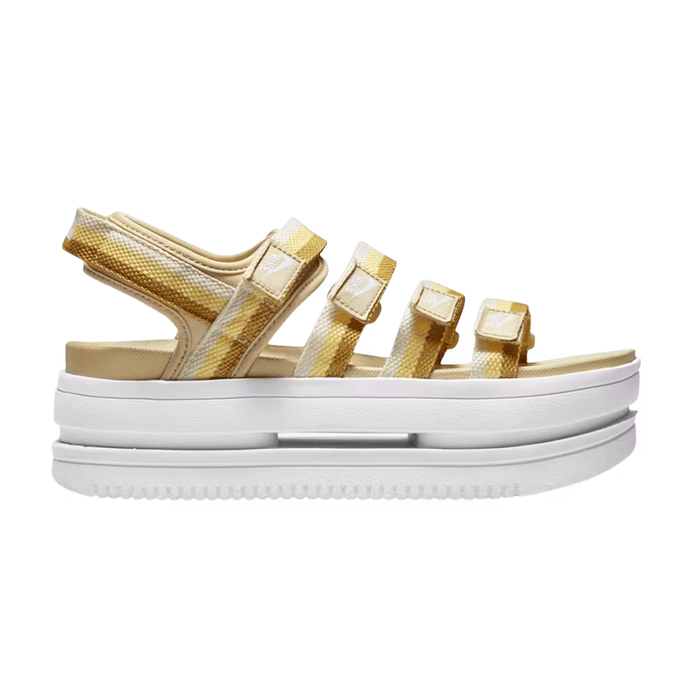 Nike Women's Icon Classic Sandal Sesame