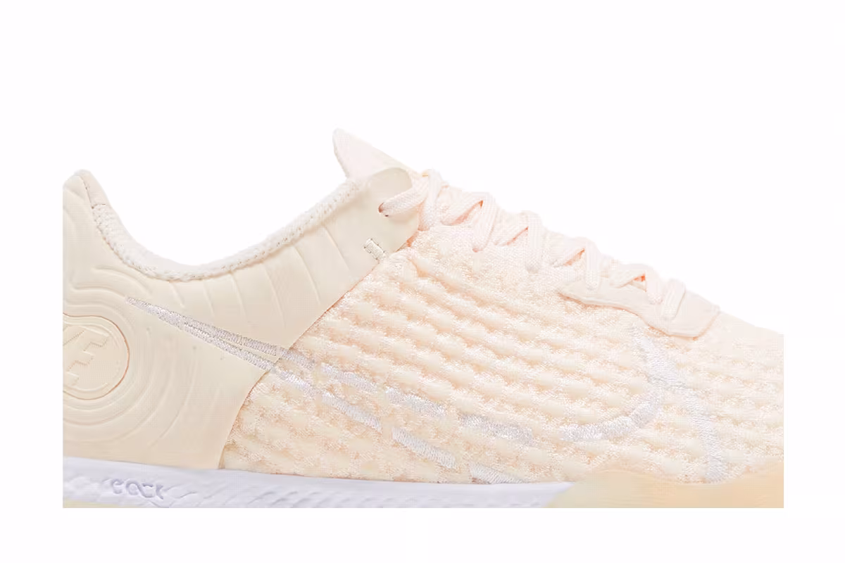 Nike React Gato 2 IC Guava Ice, view 3