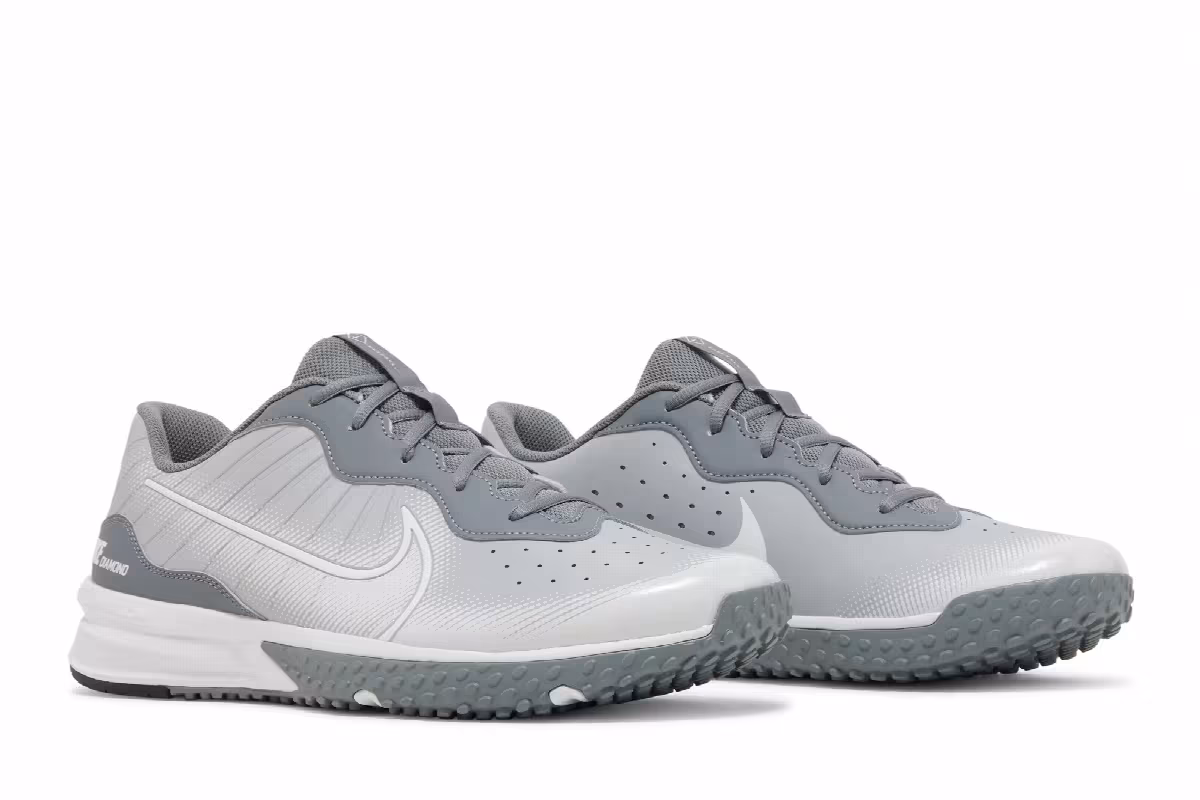 Nike Alpha Huarache Varsity 4 TF Wolf Grey, view 9