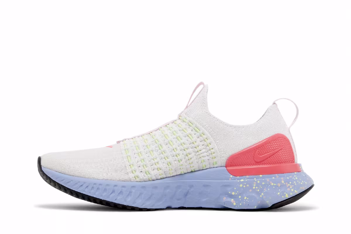 Nike Women's React Phantom Run Flyknit 2 Confetti, view 4