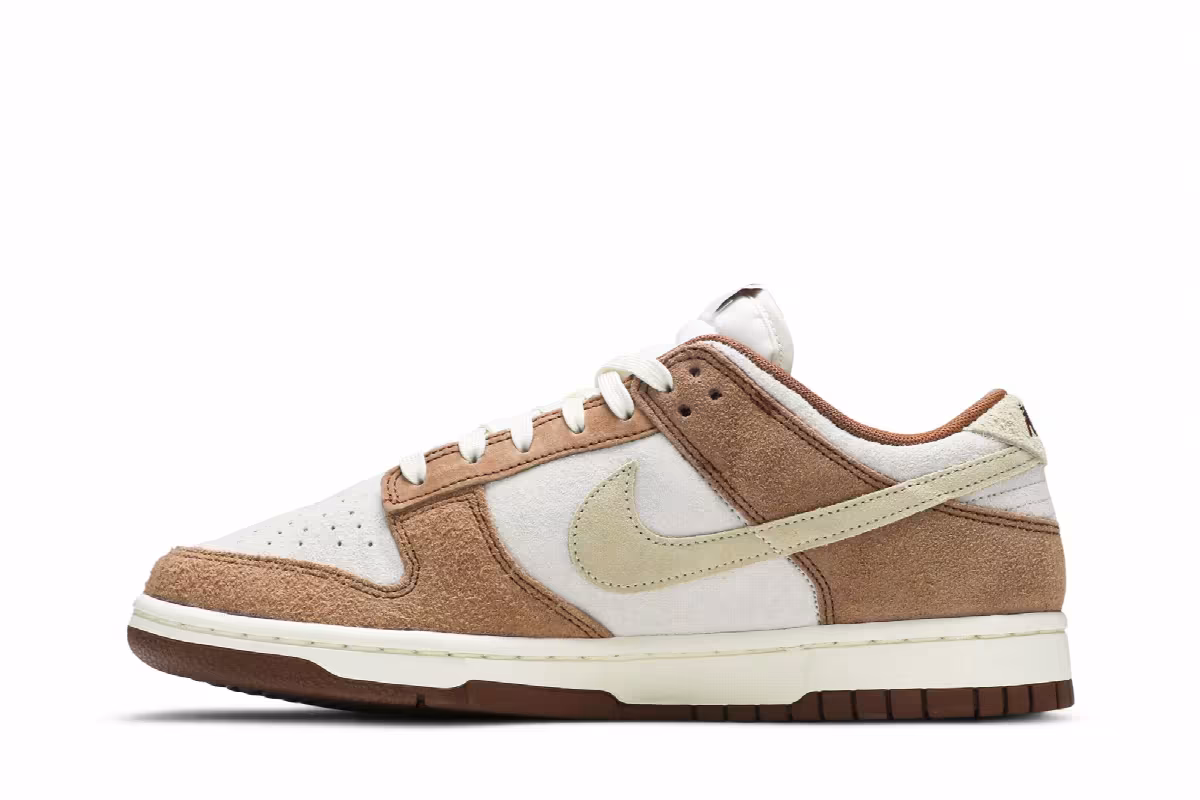 Nike Dunk Low Premium Medium Curry, view 4
