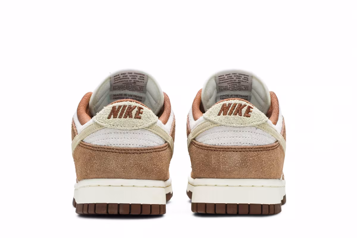 Nike Dunk Low Premium Medium Curry, view 7