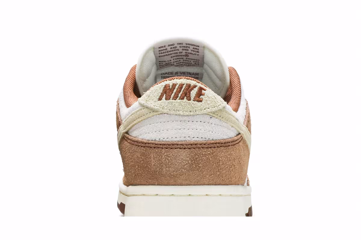 Nike Dunk Low Premium Medium Curry, view 8