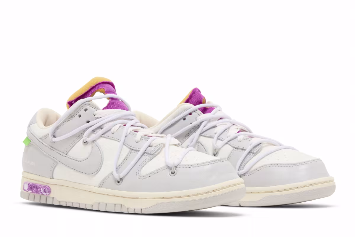 Off-White x Nike Dunk Low Lot 03 of 50, view 9