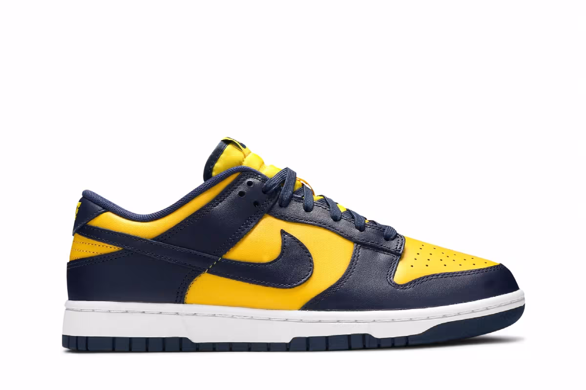 Nike Dunk Low Michigan 2021, view 2