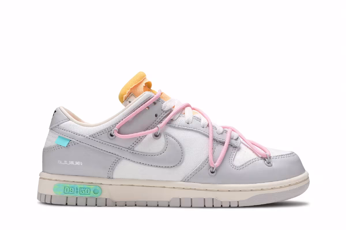 Off-White x Nike Dunk Low Lot 09 of 50, view 2