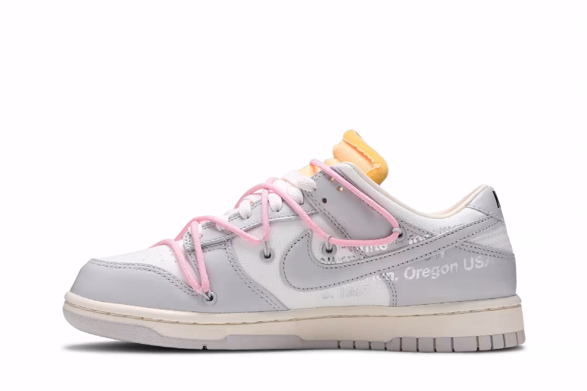 Off-White x Nike Dunk Low Lot 09 of 50, view 4