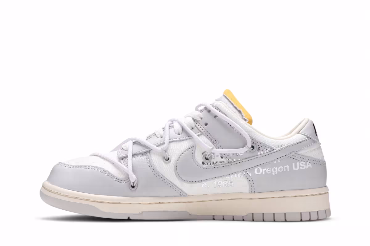 Off-White x Nike Dunk Low Lot 49 of 50, view 4
