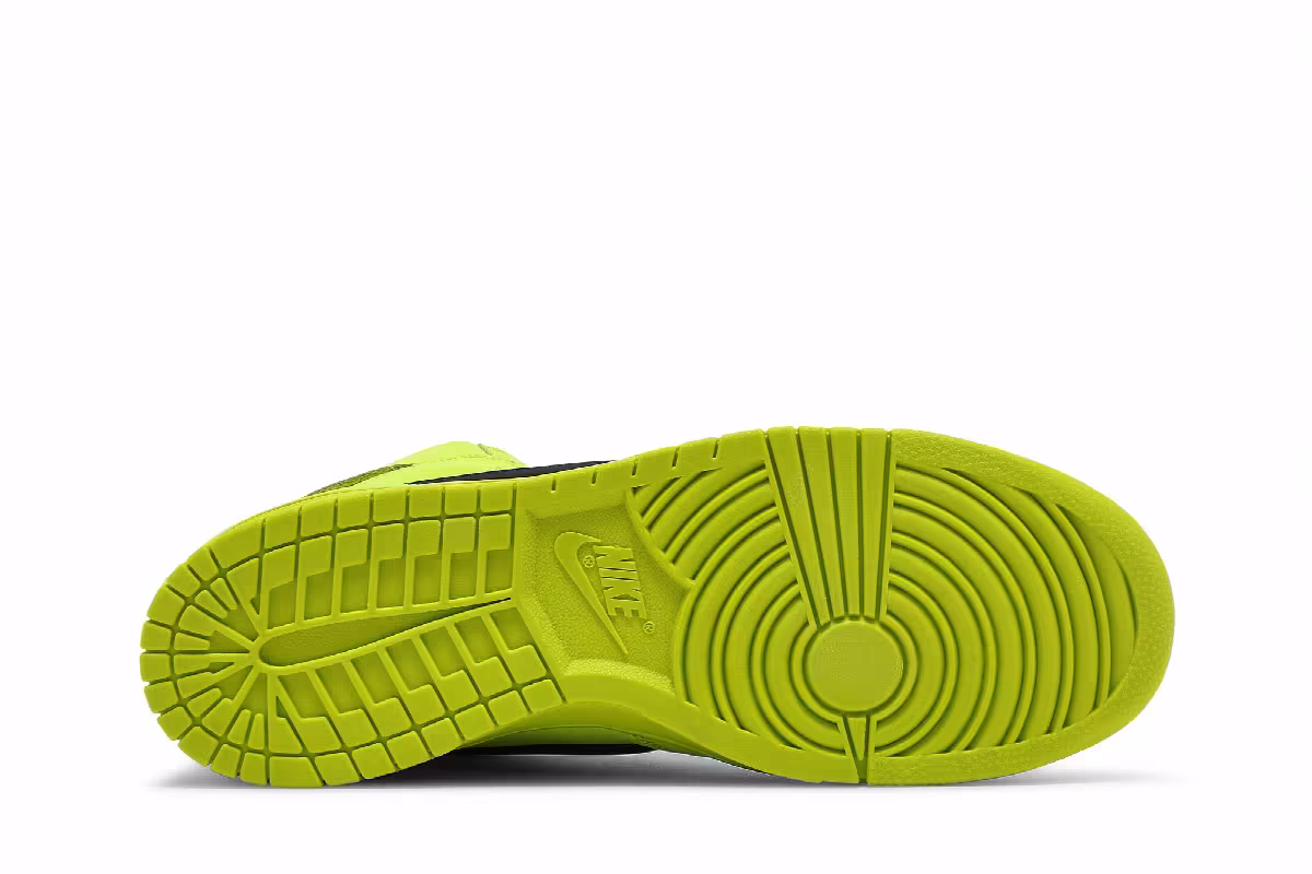 AMBUSH x Nike Dunk High Flash Lime, view 5