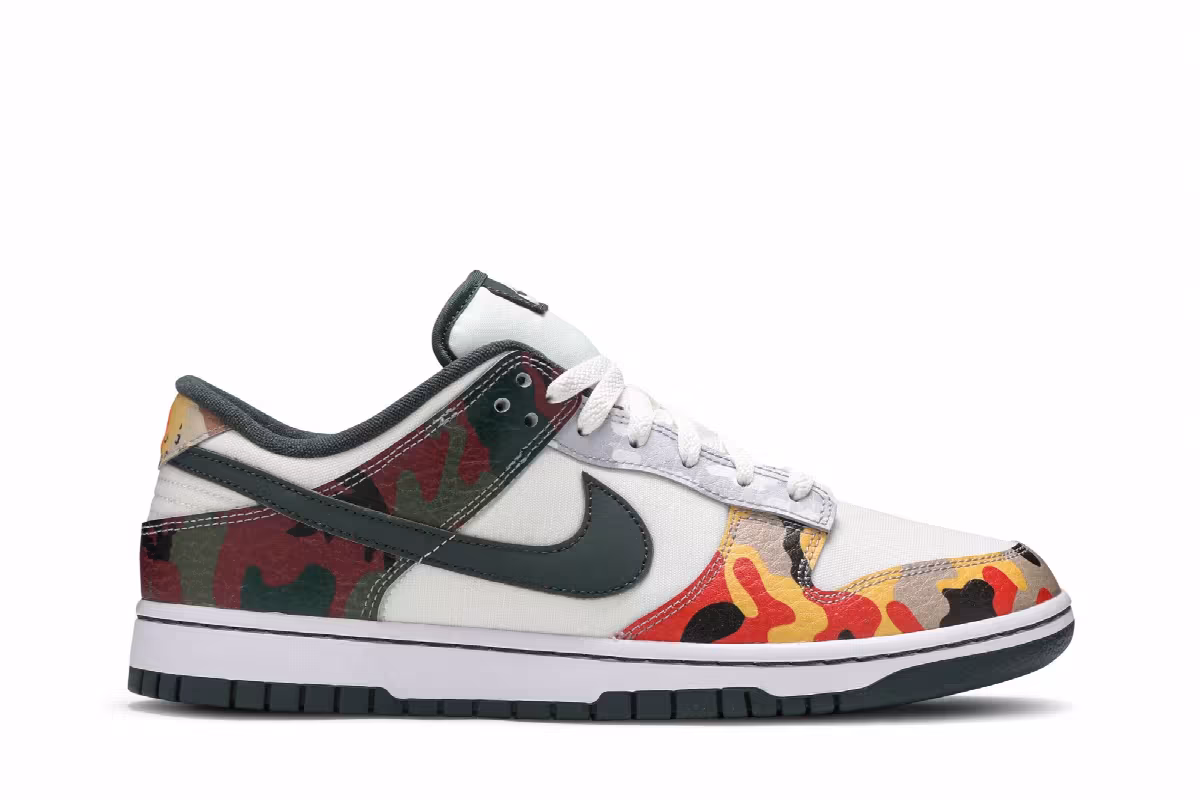 Nike Dunk Low SE Sail Multi-Camo, view 2