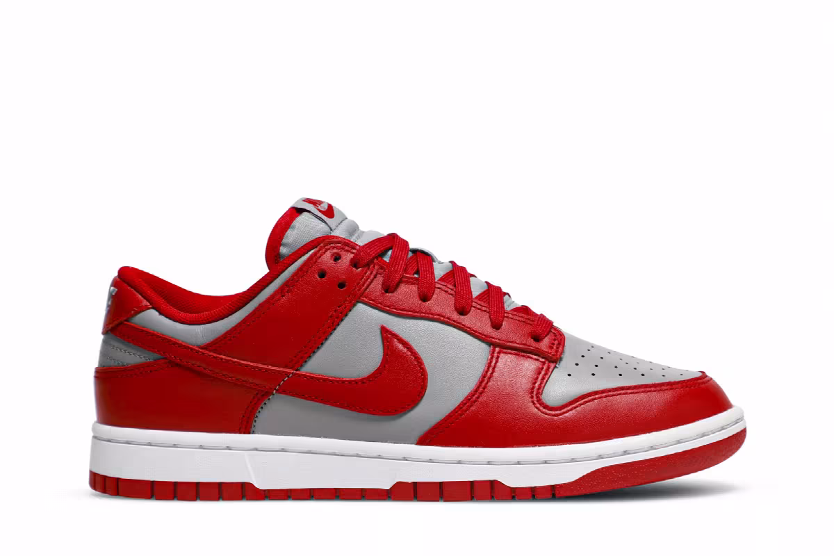 Nike Dunk Low UNLV 2021, view 2