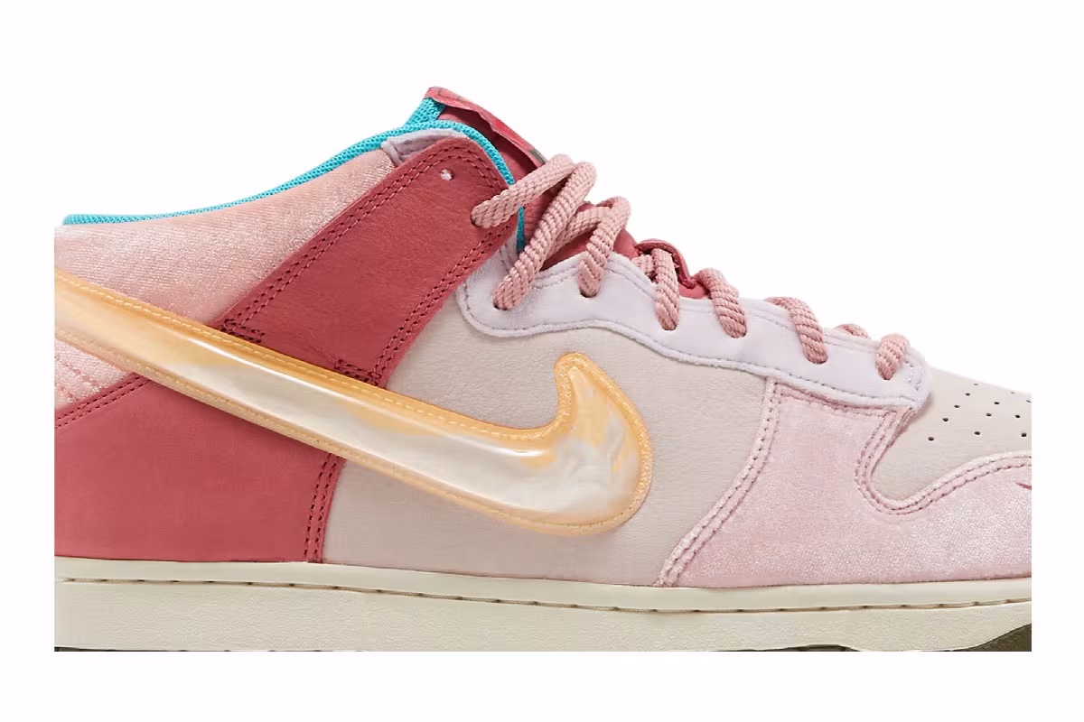 Social Status x Nike Dunk Mid Strawberry Milk, view 3