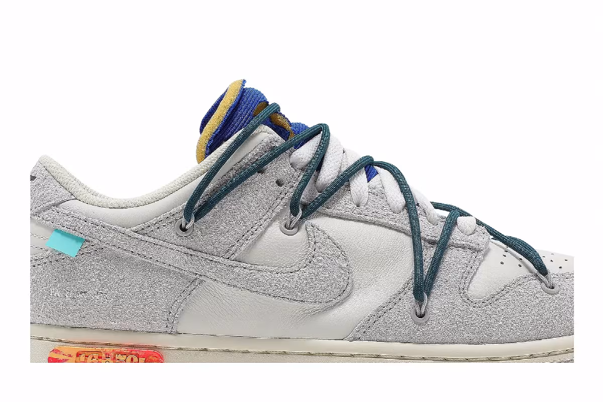 Off-White x Nike Dunk Low Lot 16 of 50, view 3