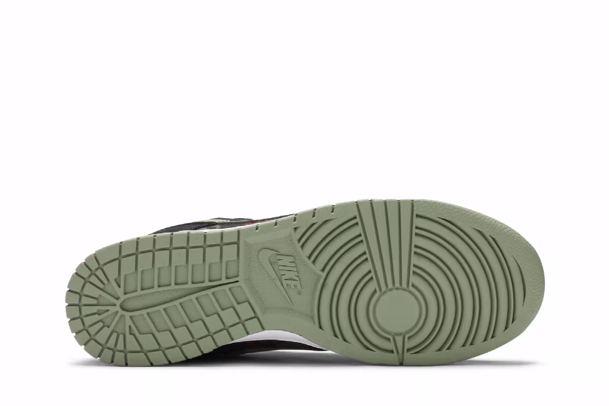 Nike Dunk Low SE Black Multi-Camo, view 5