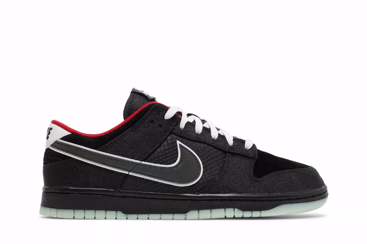 League of Legends x Nike Dunk Low Black, view 2