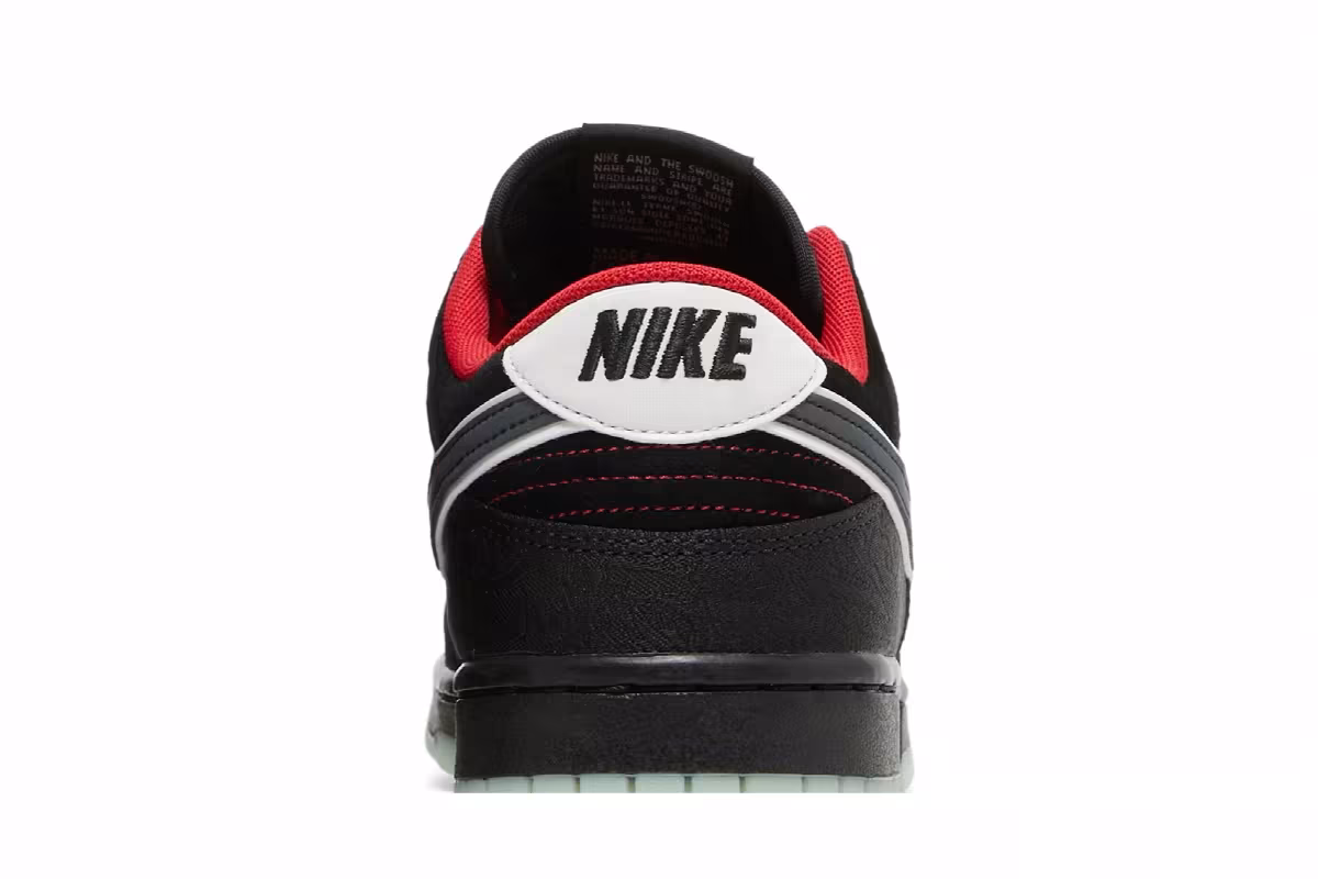 League of Legends x Nike Dunk Low Black, view 8