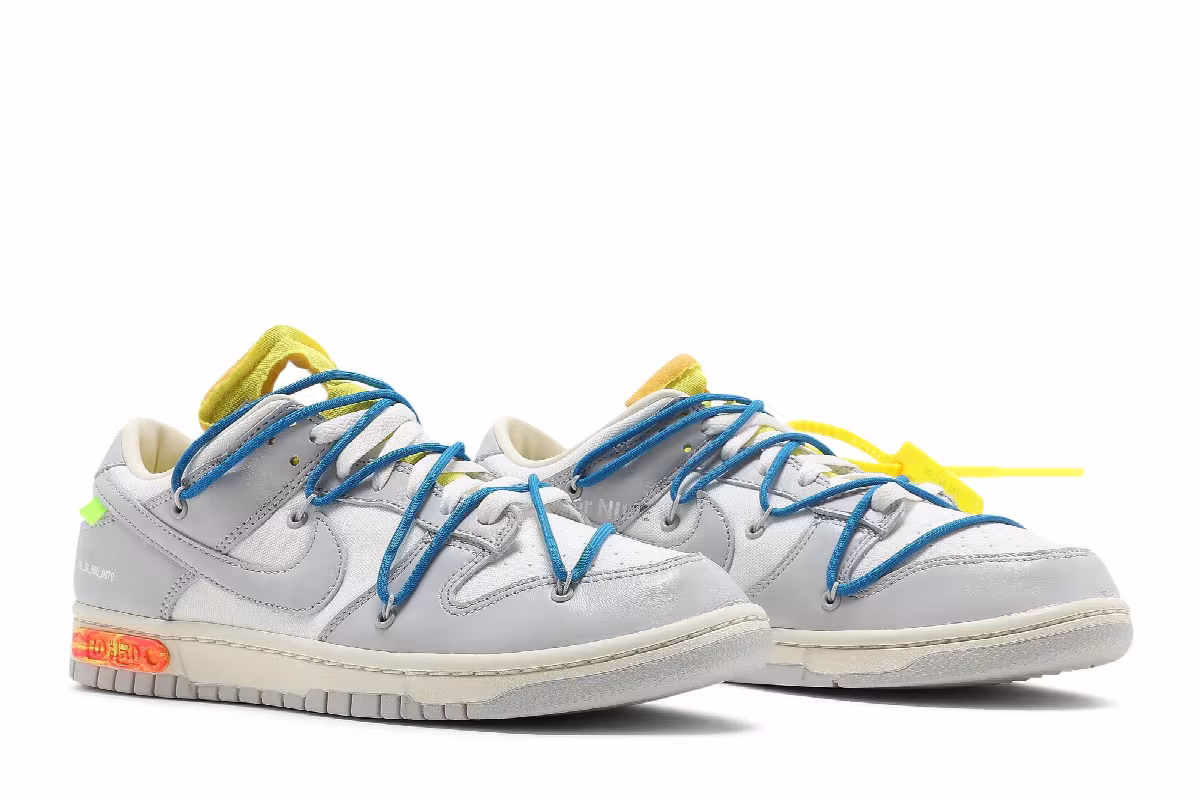 Off-White x Nike Dunk Low Lot 10 of 50, view 9