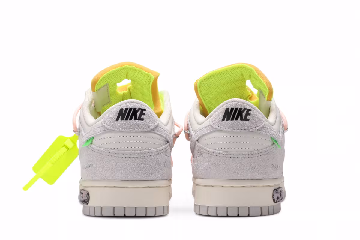 Off-White x Nike Dunk Low Lot 12 of 50, view 7