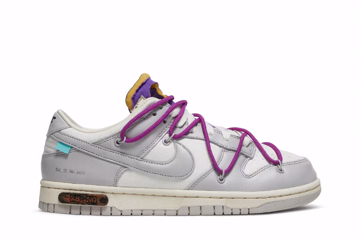 Off-White x Nike Dunk Low Lot 28 of 50, view 2