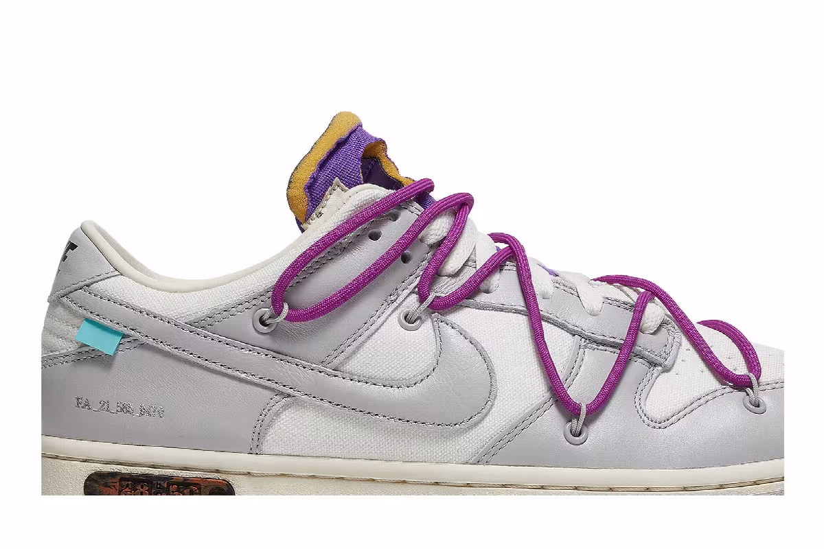 Off-White x Nike Dunk Low Lot 28 of 50, view 3