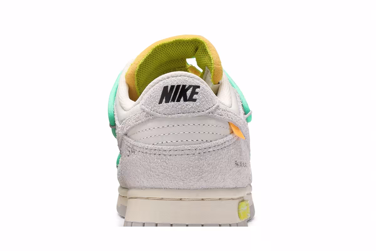 Off-White x Nike Dunk Low Lot 14 of 50, view 8