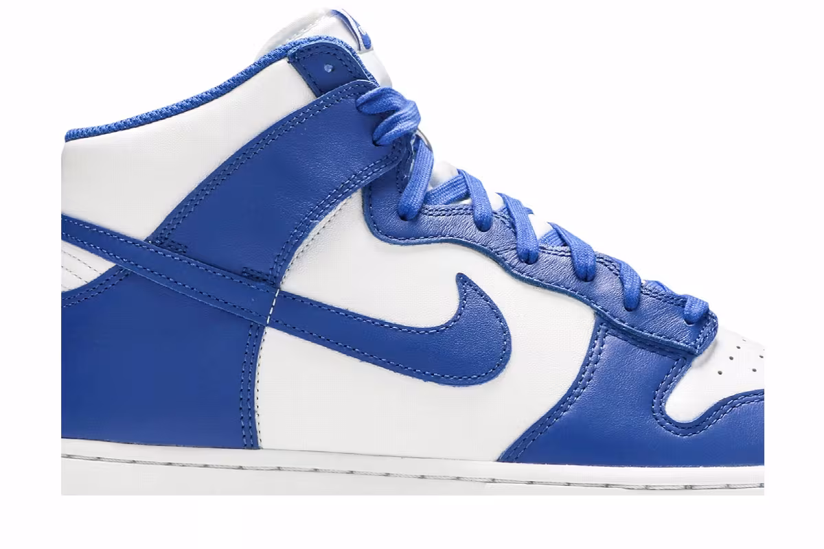 Nike Dunk High Kentucky 2021, view 3