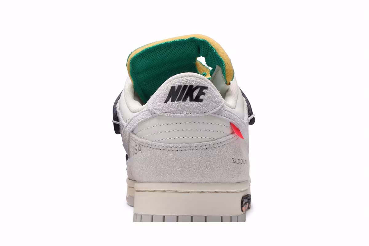 Off-White x Nike Dunk Low Lot 20 of 50, view 8