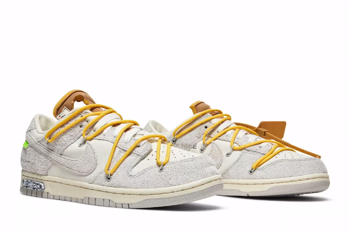 Off-White x Nike Dunk Low Lot 39 of 50, view 9