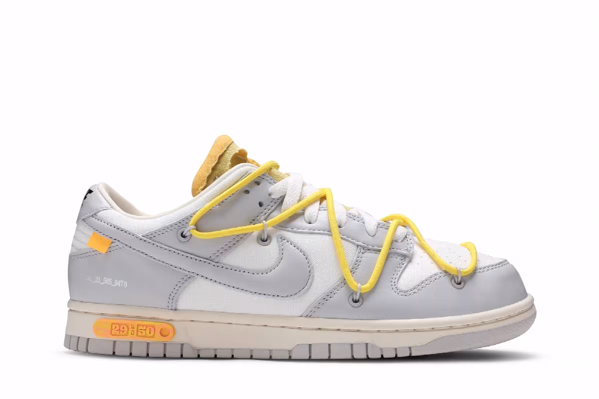 Off-White x Nike Dunk Low Lot 29 of 50, view 2