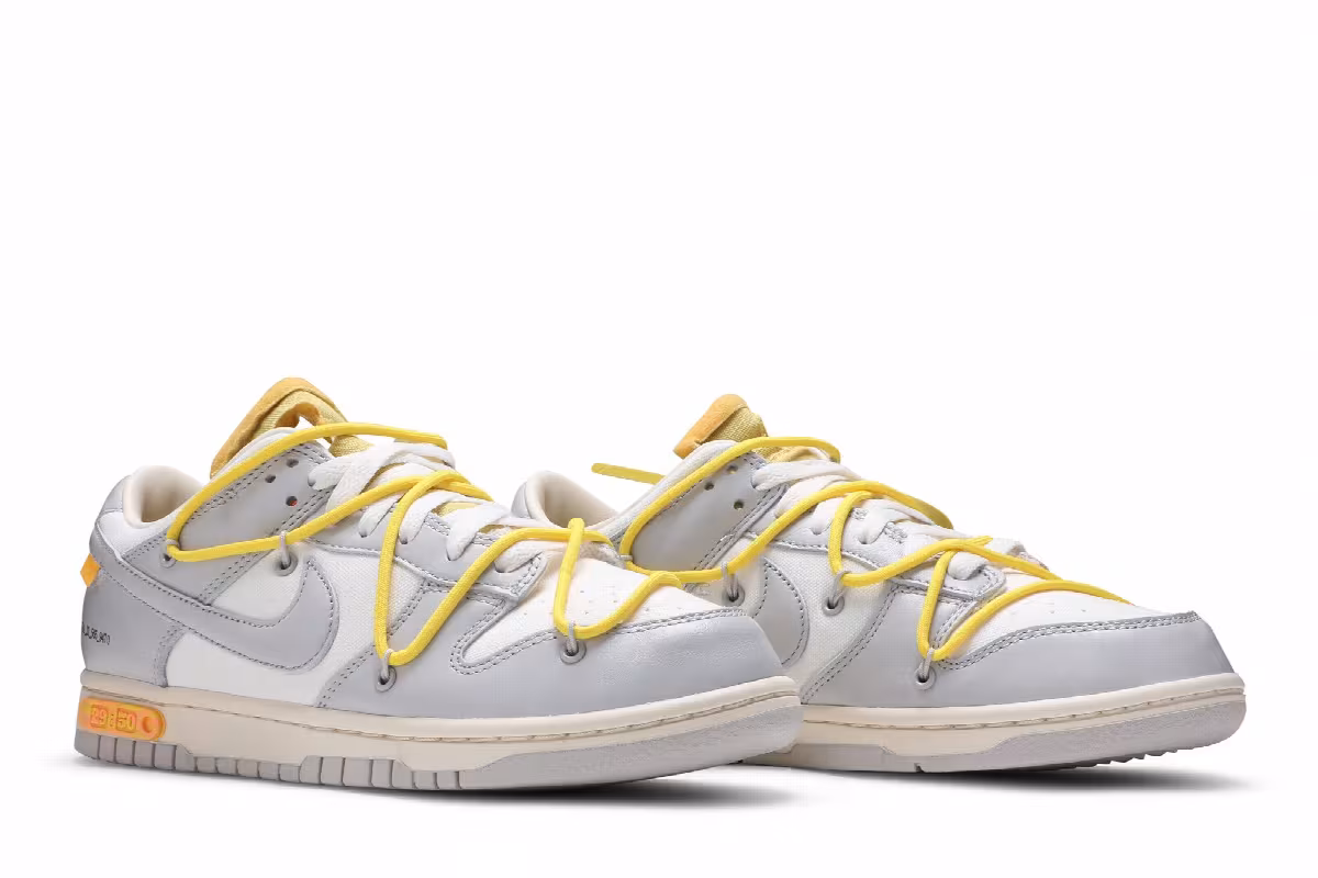 Off-White x Nike Dunk Low Lot 29 of 50, view 9