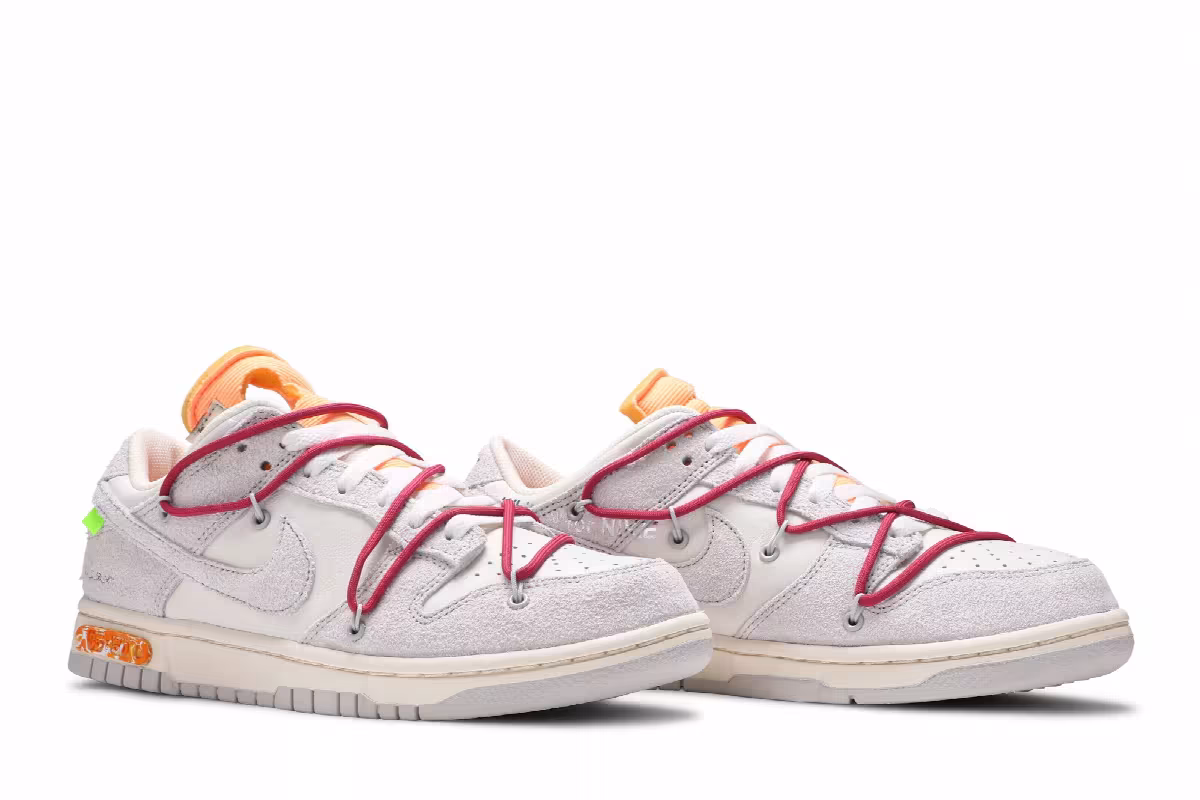 Off-White x Nike Dunk Low Lot 35 of 50, view 9