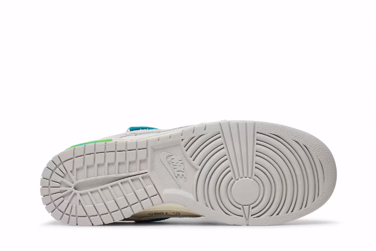 Off-White x Nike Dunk Low Lot 36 of 50, view 5