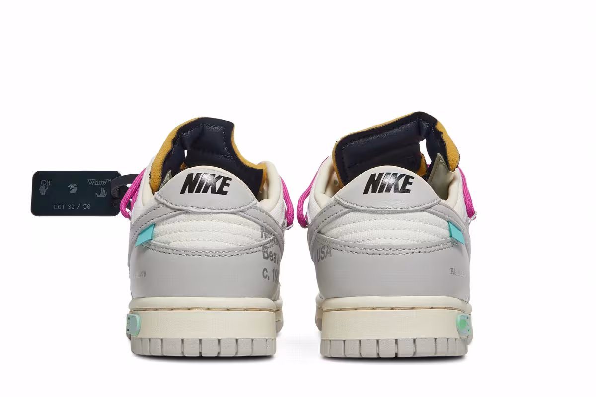 Off-White x Nike Dunk Low Lot 30 of 50, view 7