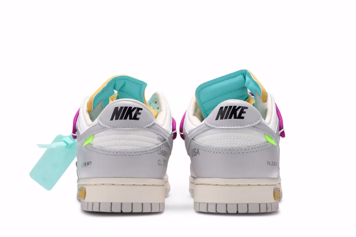 Off-White x Nike Dunk Low Lot 21 of 50, view 7