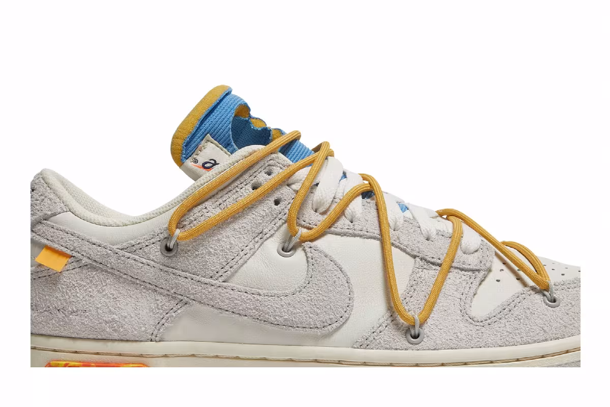 Off-White x Nike Dunk Low Lot 34 of 50, view 3