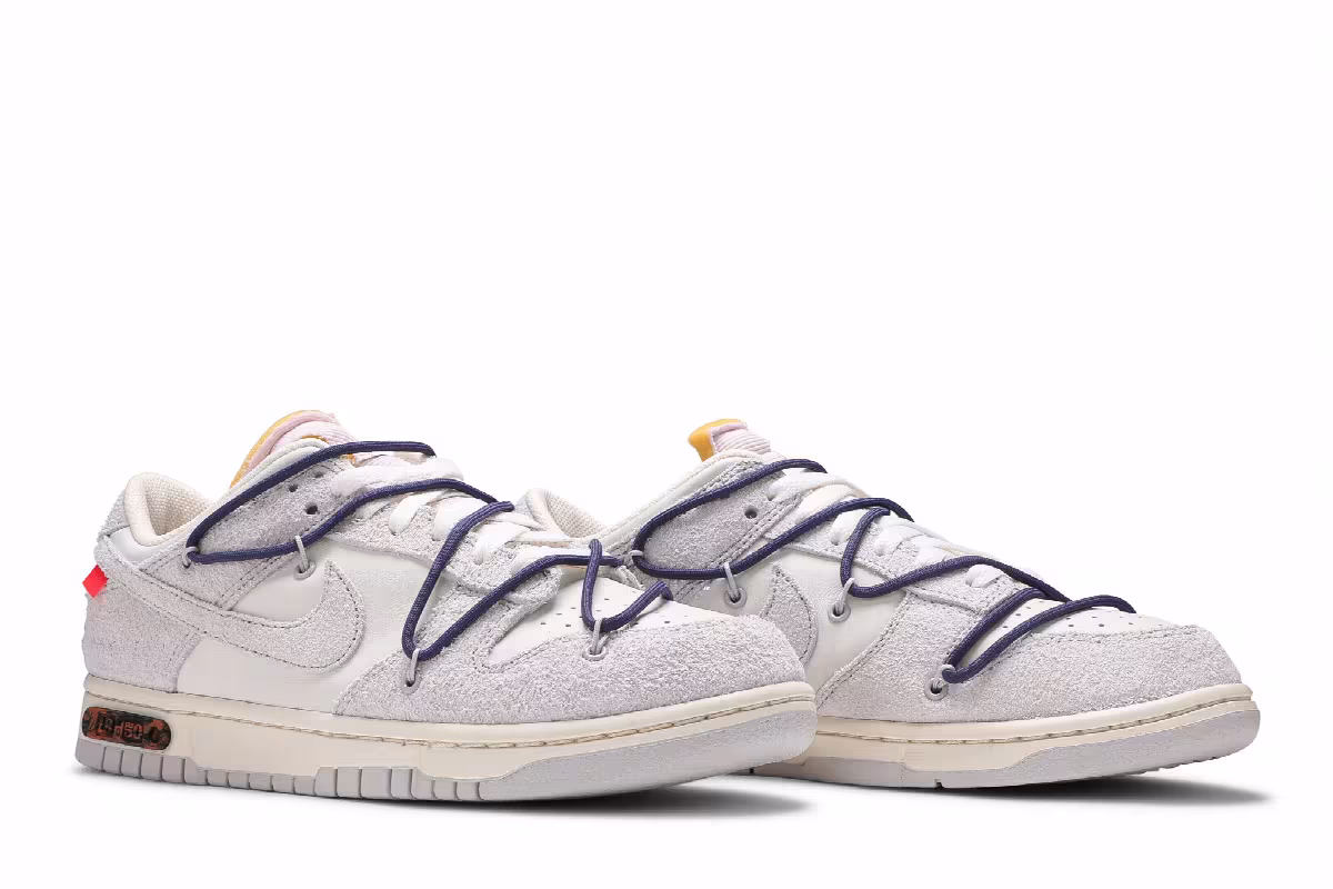 Off-White x Nike Dunk Low Lot 18 of 50, view 9