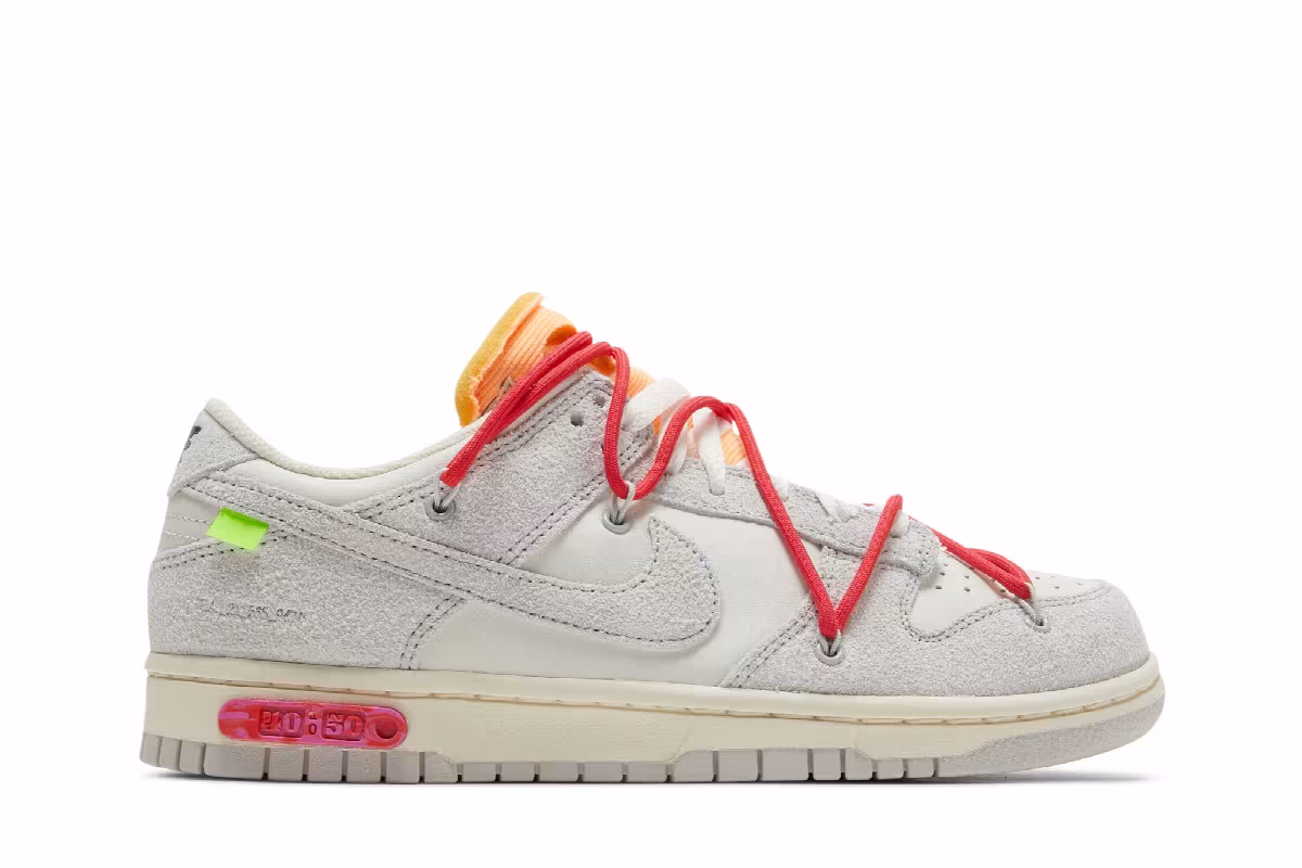 Off-White x Nike Dunk Low Lot 40 of 50, view 2